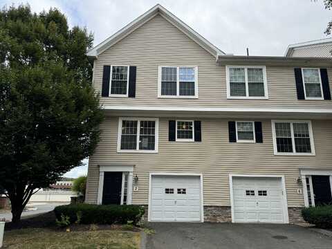 2 Donahue Lane, Manchester, CT 06042