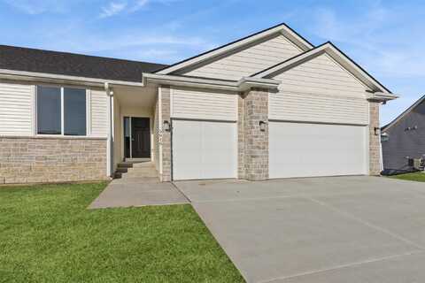 5616 NE Creek Ridge Drive, Ankeny, IA 50021