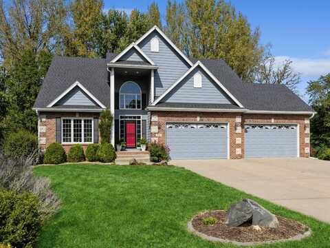 13201 Rocklyn Drive, Urbandale, IA 50323