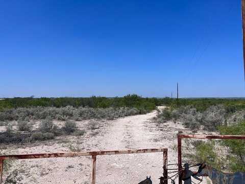 268 Jap Lowe, Del Rio, TX 78840