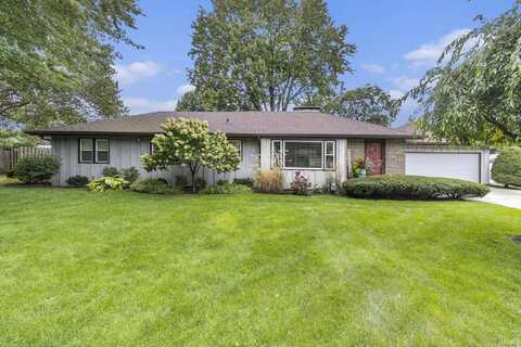 55903 Oak Manor Place, Elkhart, IN 46514