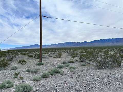 871 E Roadrunner Road, Pahrump, NV 89060