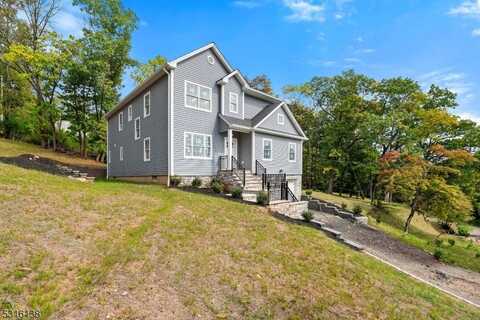 518 Cardinal Ln, Brick, NJ 08812