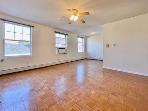 143 NEW YORK AVE, JC, Heights, NJ 07307