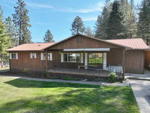 430 Diagonal St, Orofino, ID 83544