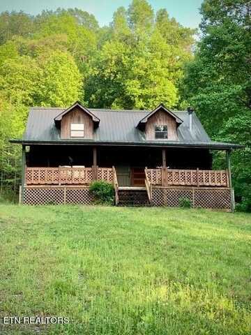 111 Laurel Creek Rd, Madisonville, TN 37354