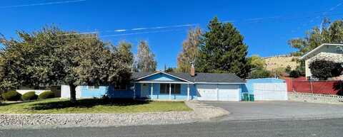 5817 Alva Avenue, Klamath Falls, OR 97603