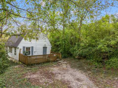 8481 Old Boonesboro Road, Winchester, KY 40391