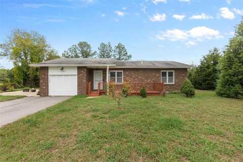 121 Holmes Avenue, Sikeston, MO 63801