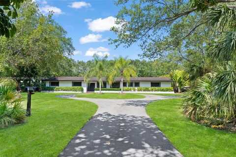 10840 SW 67th Ave, Pinecrest, FL 33156