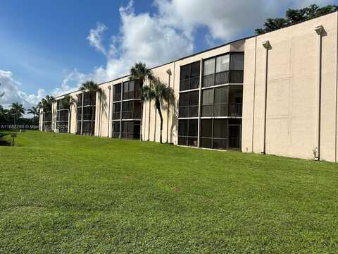 3400 Foxcroft Rd, Miramar, FL 33025