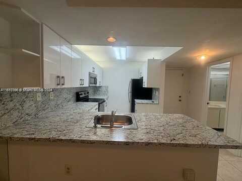 4720 NW 102nd Ave, Doral, FL 33178