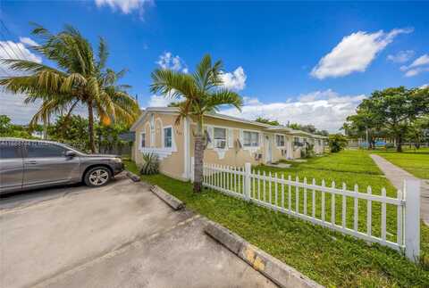 707 SW 10th St, Dania Beach, FL 33004