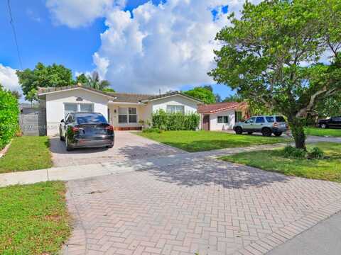 4415 Tyler St, Hollywood, FL 33021