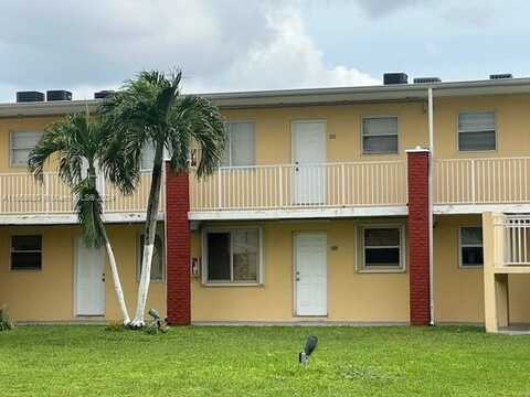 1255 W 49th Pl, Hialeah, FL 33012