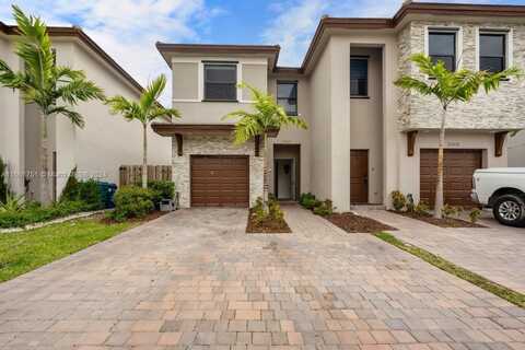 25217 SW 107th Ct, Homestead, FL 33032