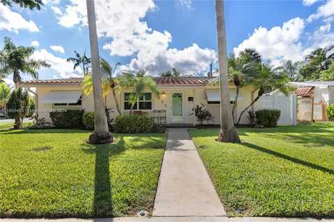 809 NW 8th Ave, Dania Beach, FL 33004