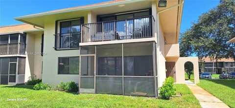 5821 Washington St, Hollywood, FL 33023