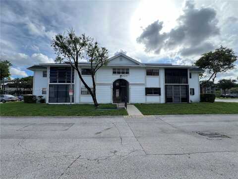 18935 NW 62nd Ave, Hialeah, FL 33015