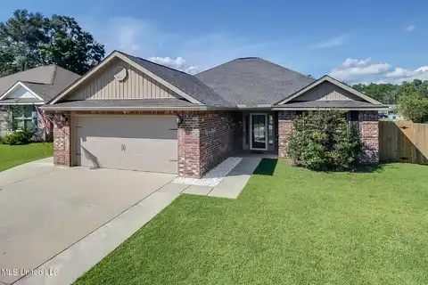 13721 Lawton Lane, Gulfport, MS 39503