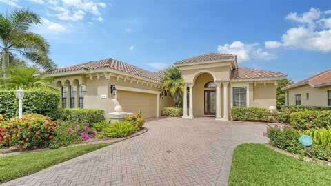 7049 WHITEMARSH CIRCLE, LAKEWOOD RANCH, FL 34202