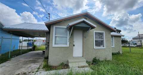 102 SE 6TH AVENUE, MULBERRY, FL 33860