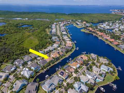 717 MANNS HARBOR DRIVE, APOLLO BEACH, FL 33572