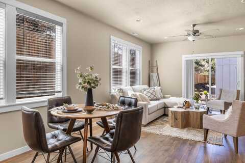 732 NW Varnish Place, Redmond, OR 97756