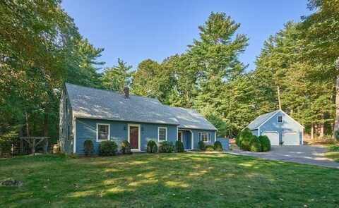 19 North Dr, Sturbridge, MA 01518