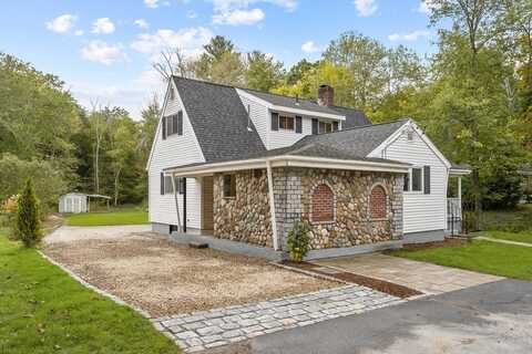 55 Plymouth Street, Middleboro, MA 02346