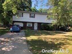 65 Carnation Avenue, Central Islip, NY 11722