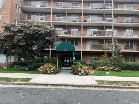 20 Wendell Street, Hempstead, NY 11550