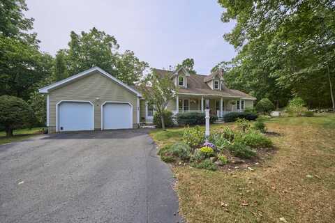 8 Wellington Drive, Rockport, ME 04856