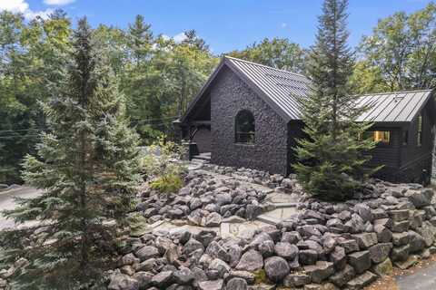 120 Lewis Road, Naples, ME 04055