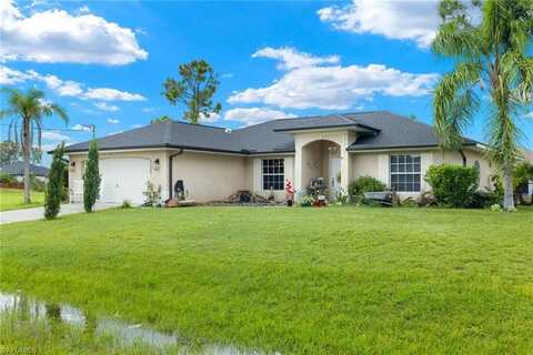 1125 Calmar, LEHIGH ACRES, FL 33971