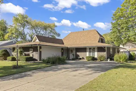 131 Circle Drive, Montgomery, IL 60538