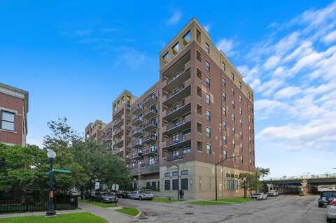 833 W 15th Place, Chicago, IL 60608