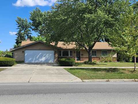 133 S Braintree Drive, Schaumburg, IL 60193