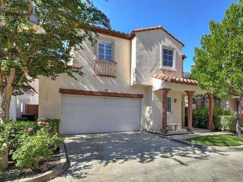 19 Paseo Viento, Rancho Santa Margarita, CA 92688