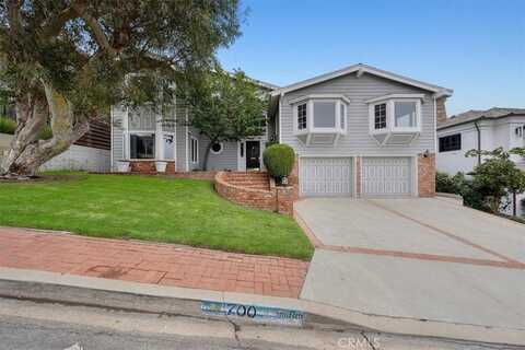 700 John Street, Manhattan Beach, CA 90266