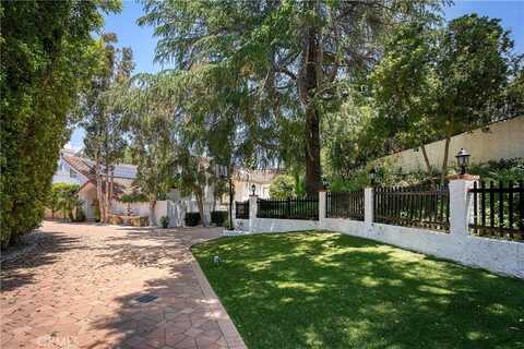 4414 Park Mallorca, Calabasas, CA 91302