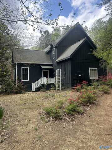1422 County Road 140, Gaylesville, AL 35973
