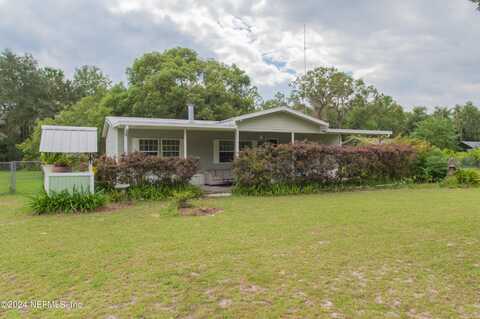 413 3RD Avenue, Satsuma, FL 32189