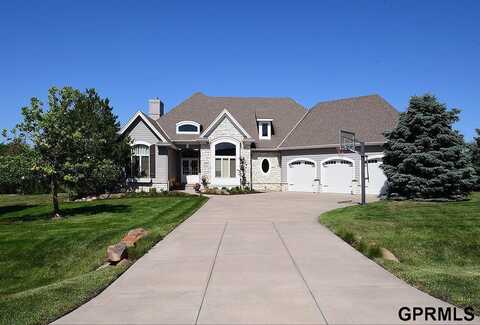 12261 Bobwhite Road, Gretna, NE 68028