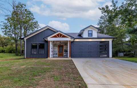 1921 Goldsberry, Nacogdoches, TX 75964