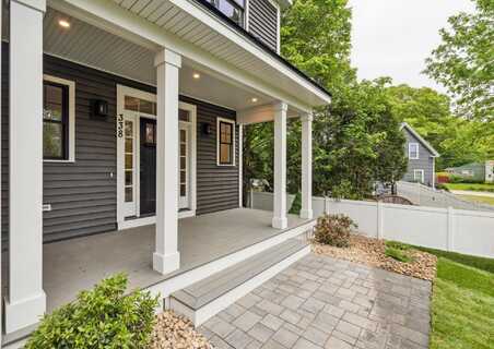 338 High Street, Hampton, NH 03842