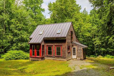 945 Picknell Road, Thetford, VT 05075