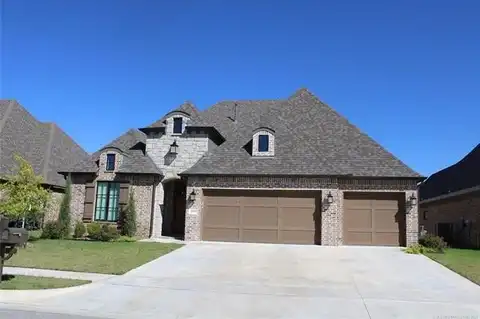 11419 S Oak Court, Jenks, OK 74008