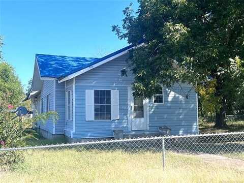 301 Pittsburg Avenue, Pittsburg, OK 74560