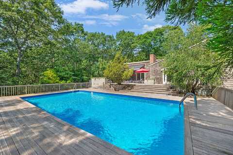 12 Rivers Road, East Hampton, NY 11937